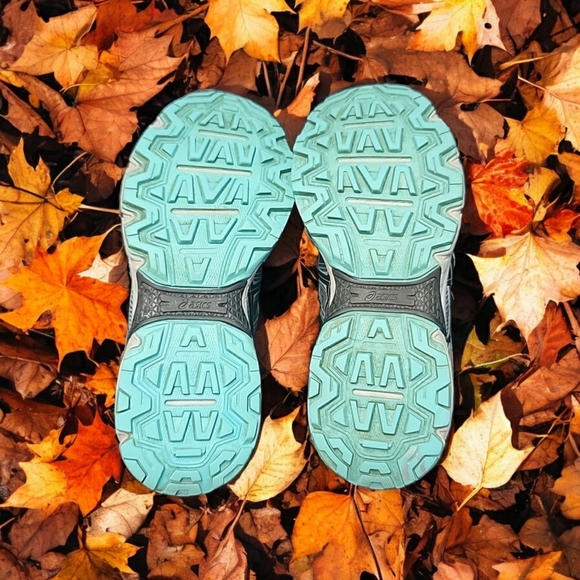 Asics Gel - Venture 7 size 6.5 - Picture 4 of 10